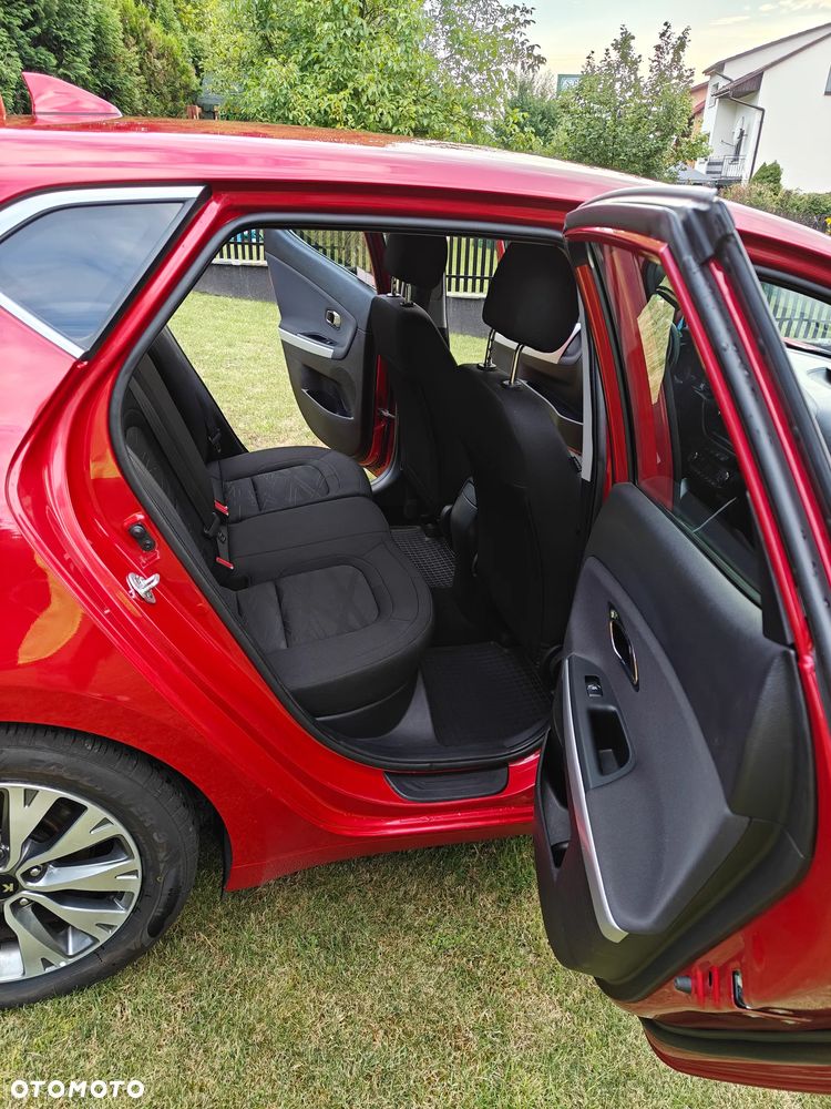 Kia Ceed 1.4 L Business Line - 11