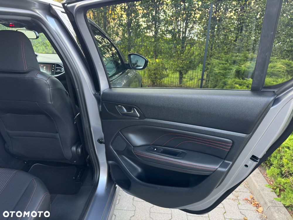 Peugeot 308 BlueHDi 150 EAT6 Stop & Start GT-Line Edition - 31