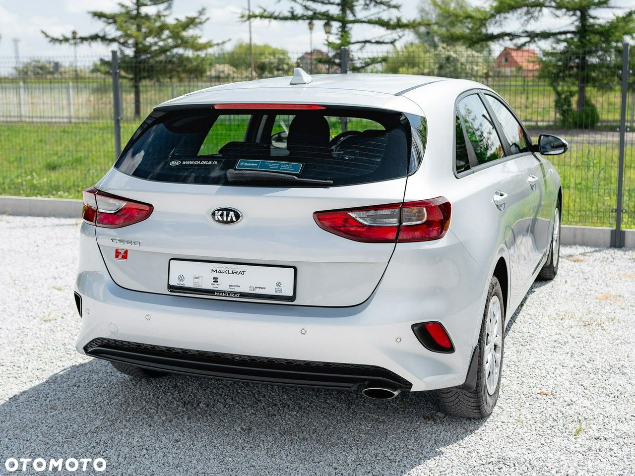Kia Ceed 1.6 CRDi SCR S - 6