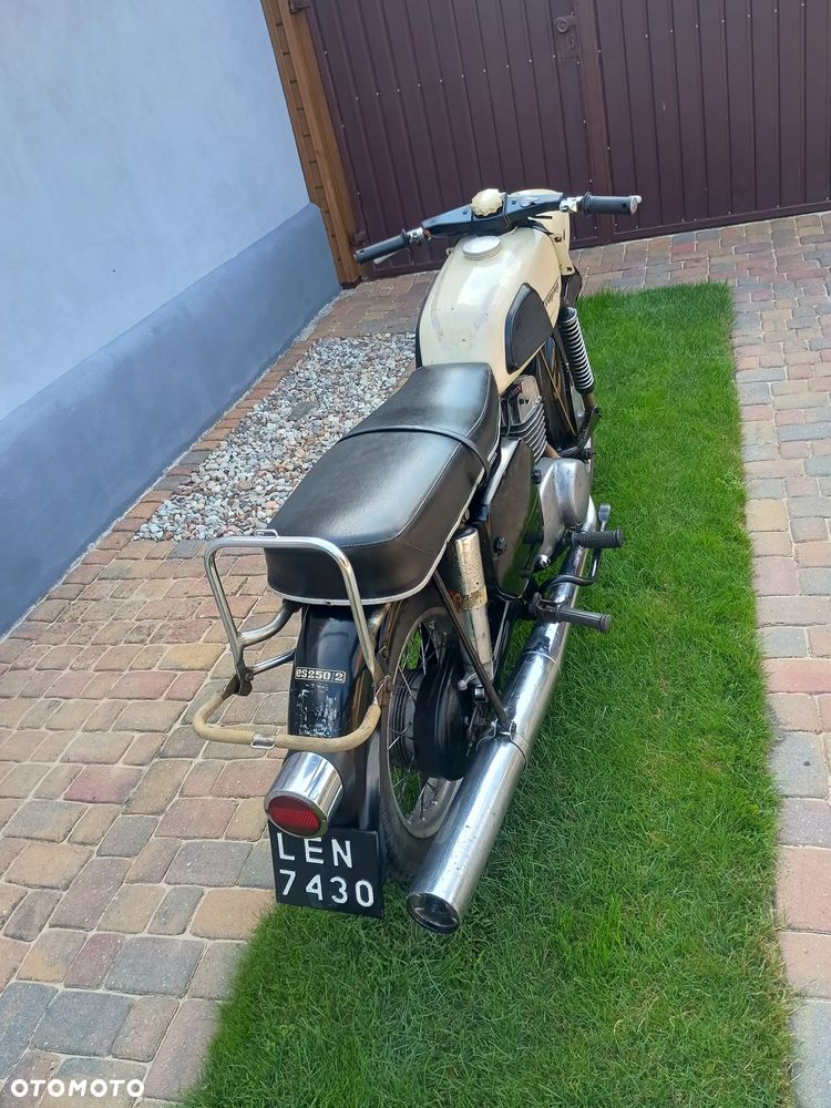 MZ ES - 12