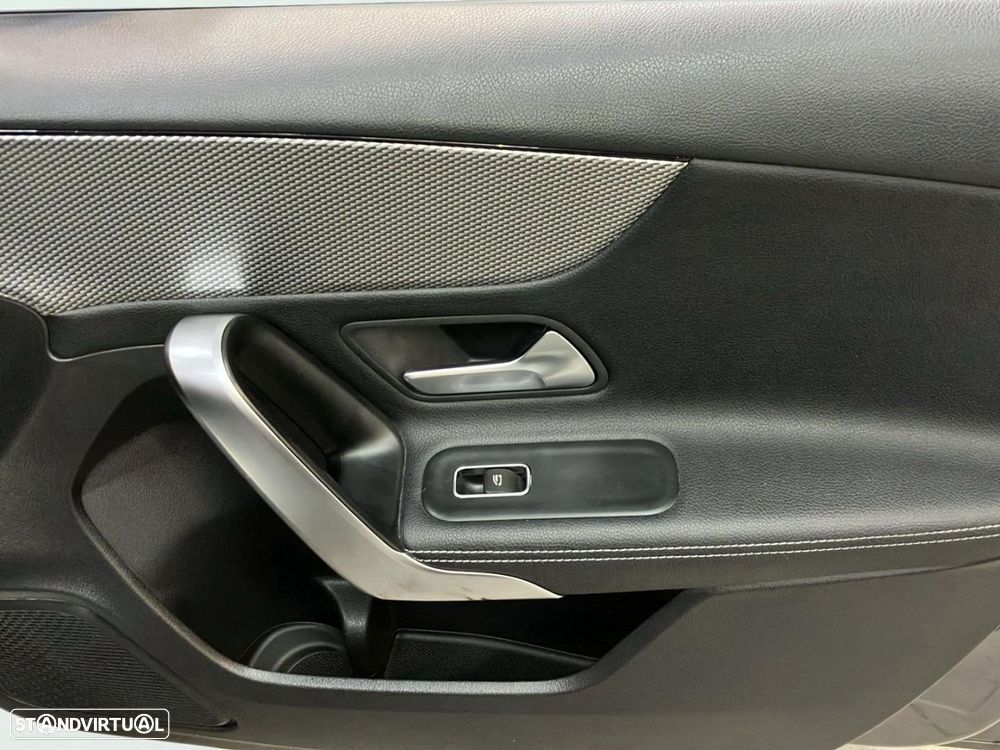 Mercedes-Benz A 250 - 22