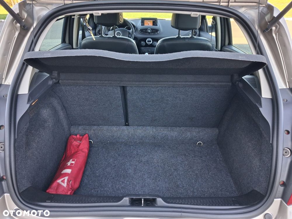 Renault Clio 1.2 16V Night&Day - 18