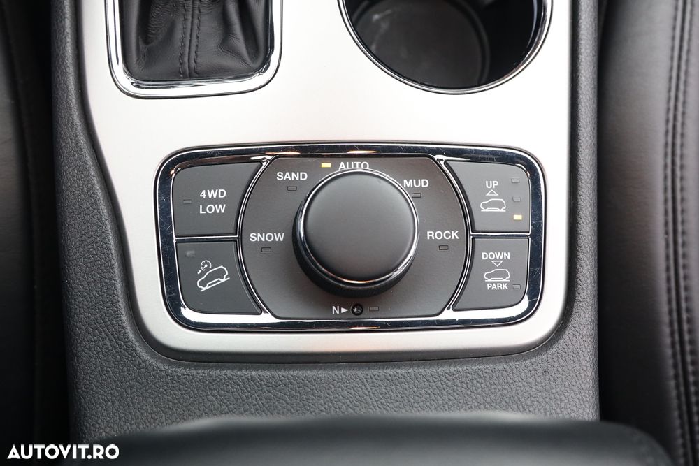 Jeep Grand Cherokee 3.0 V6 Multijet 4WD Automatik Overland - 24