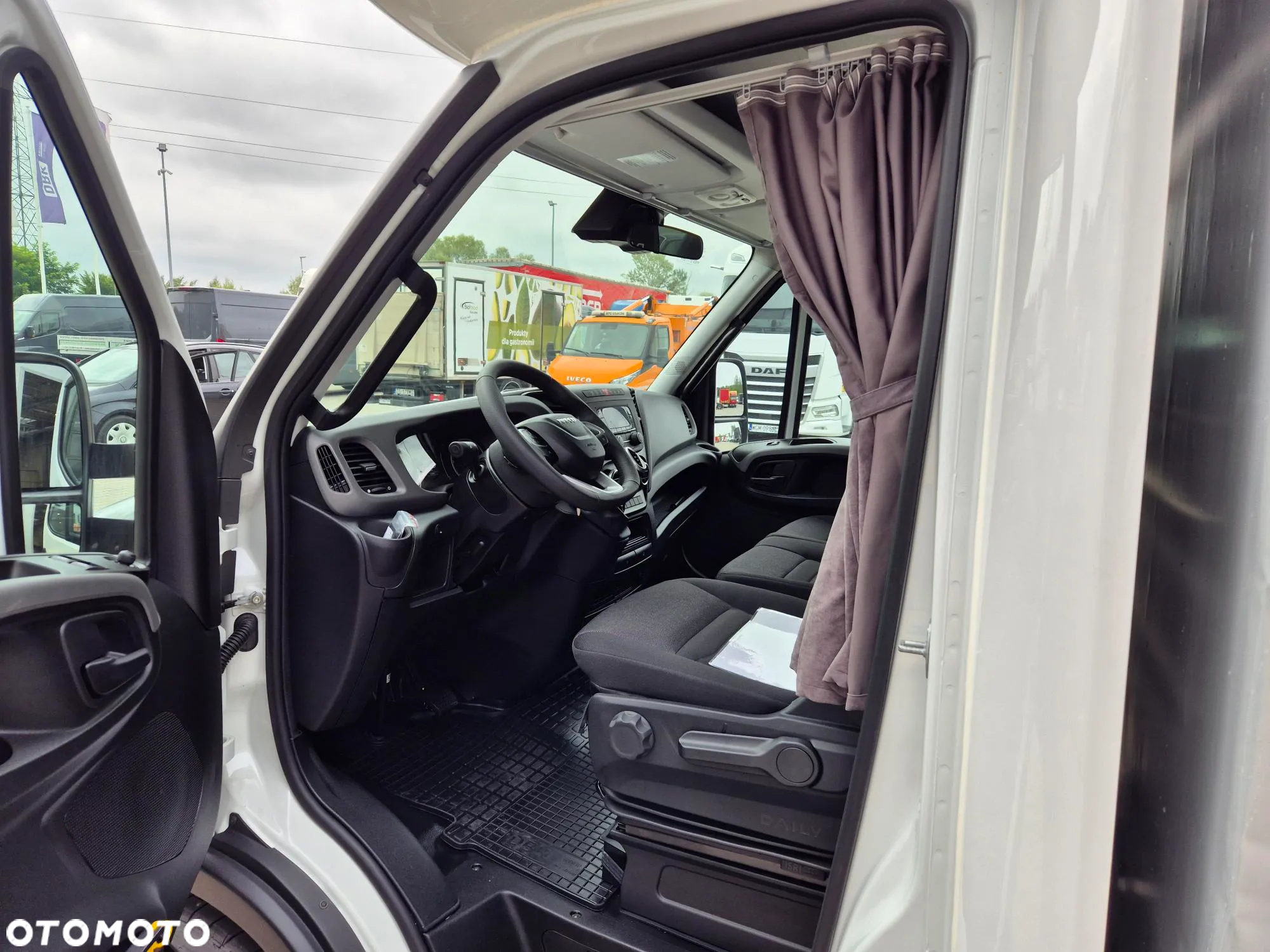 Iveco Daily / Pewny partner w biznesie ! - 6
