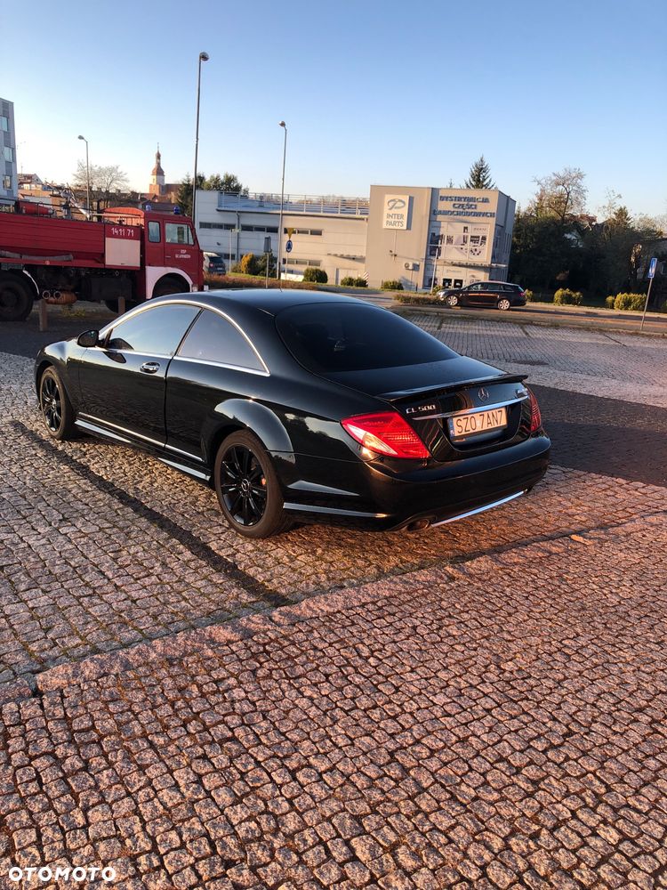 Mercedes-Benz CL 500 - 8