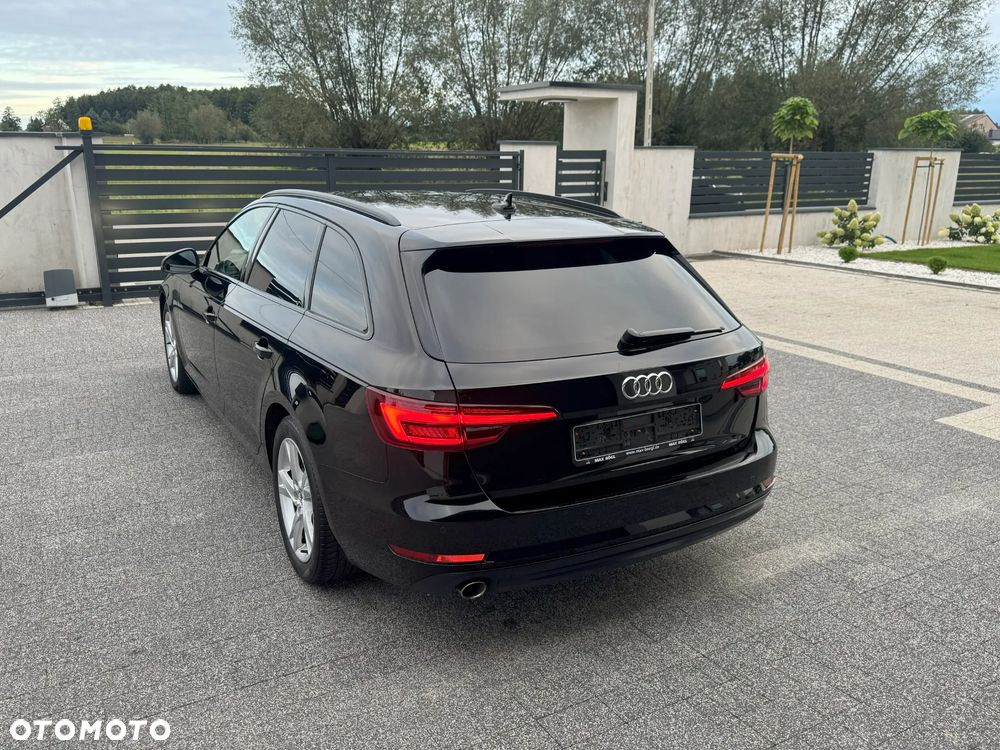 Audi A4 2.0 TDI S tronic sport - 12