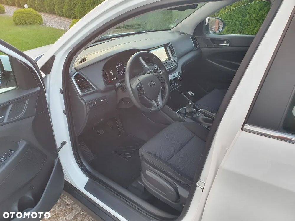 Hyundai Tucson - 8