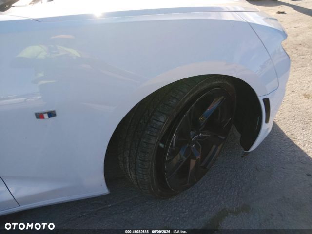 Chevrolet Camaro - 16