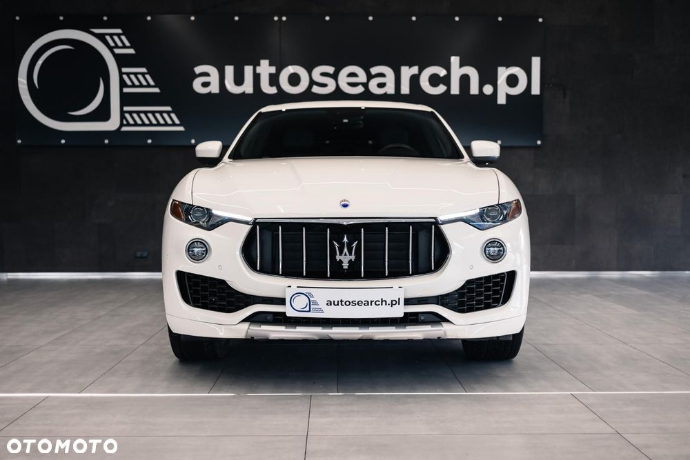 Maserati Levante - 3