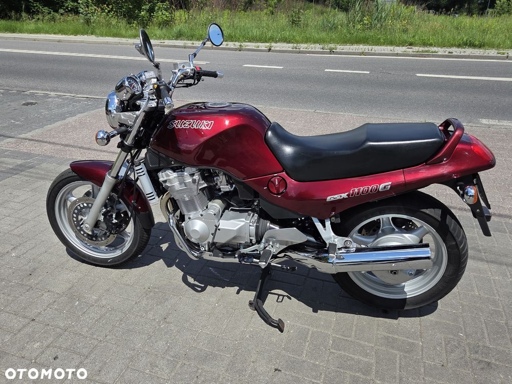Suzuki GSX - 31