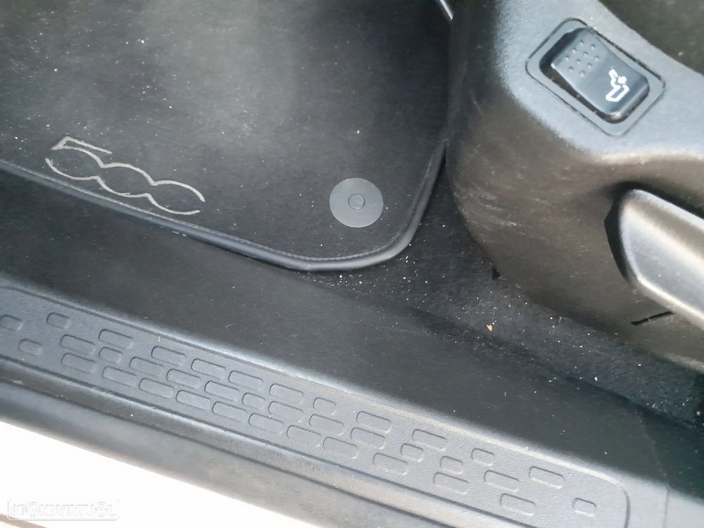 Fiat 500X 1.3 MJ Lounge S&S - 19