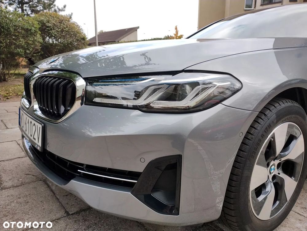 BMW Seria 5 520d - 27