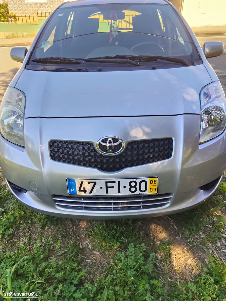 Toyota Yaris 1.0 VVT-i AC Manual - 14