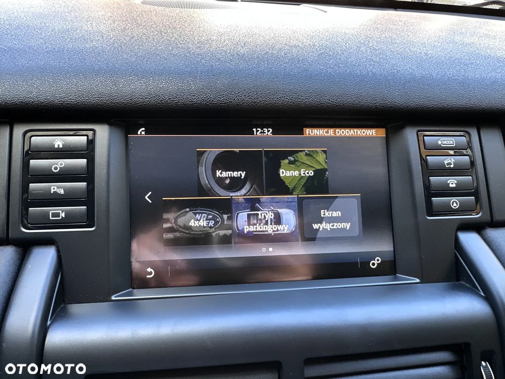 Land Rover Discovery Sport - 20