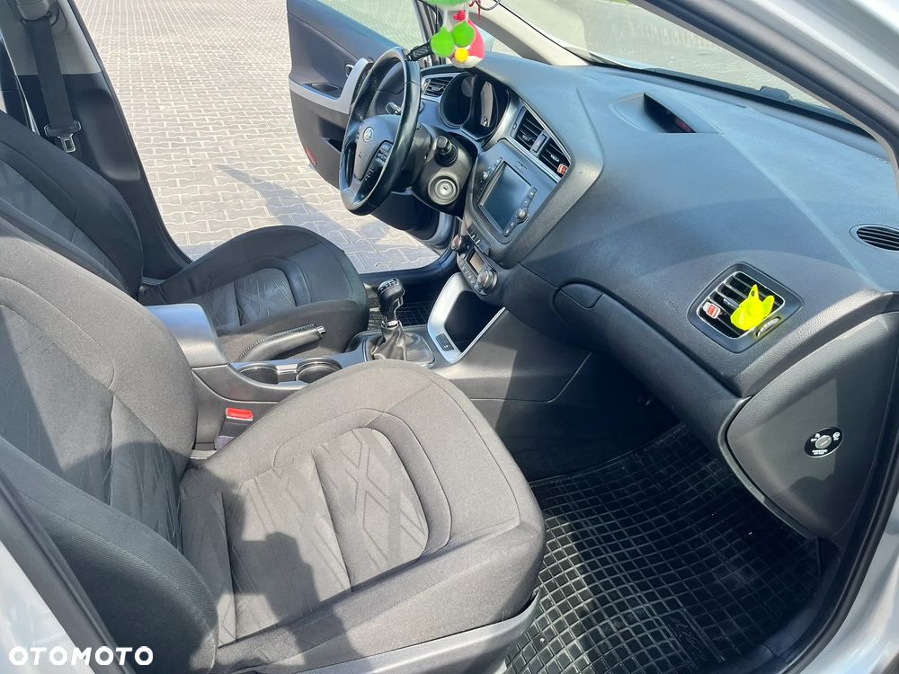 Kia Ceed 1.6 CRDi M - 12