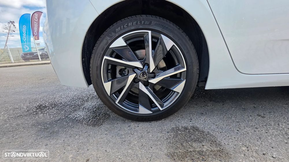 Peugeot 308 1.6 Hybrid Allure Pack e-EAT8 - 20