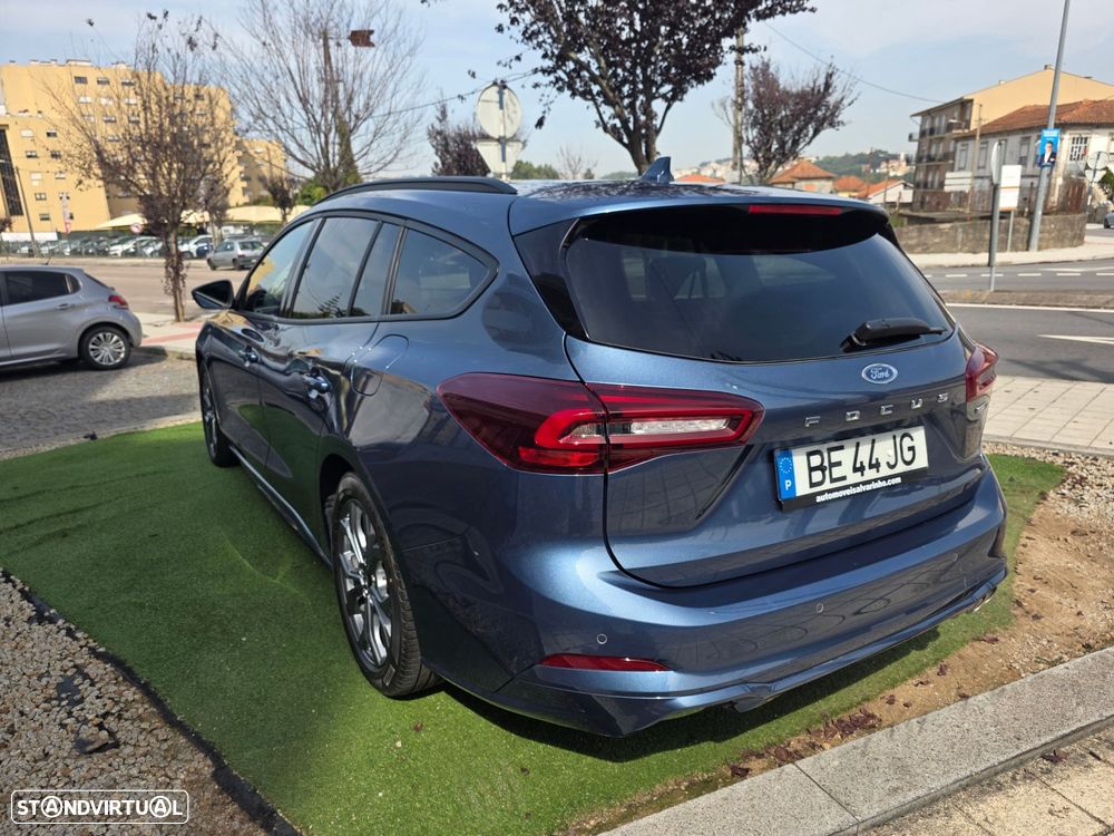 Ford Focus SW 1.0 EcoBoost MHEV ST-Line - 31