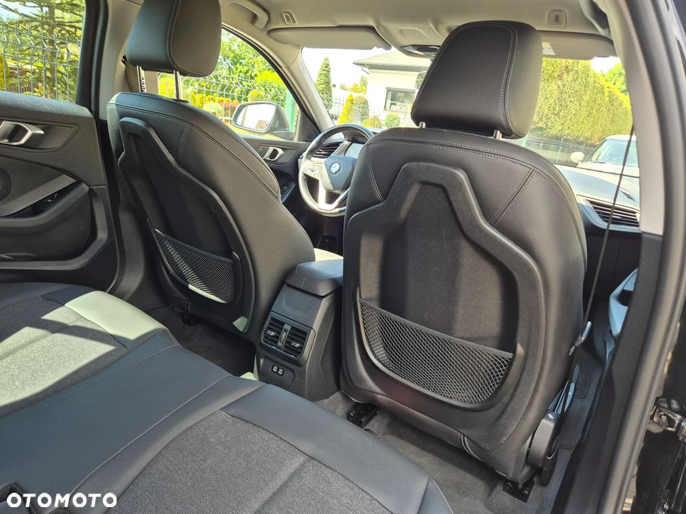 BMW Seria 1 - 17