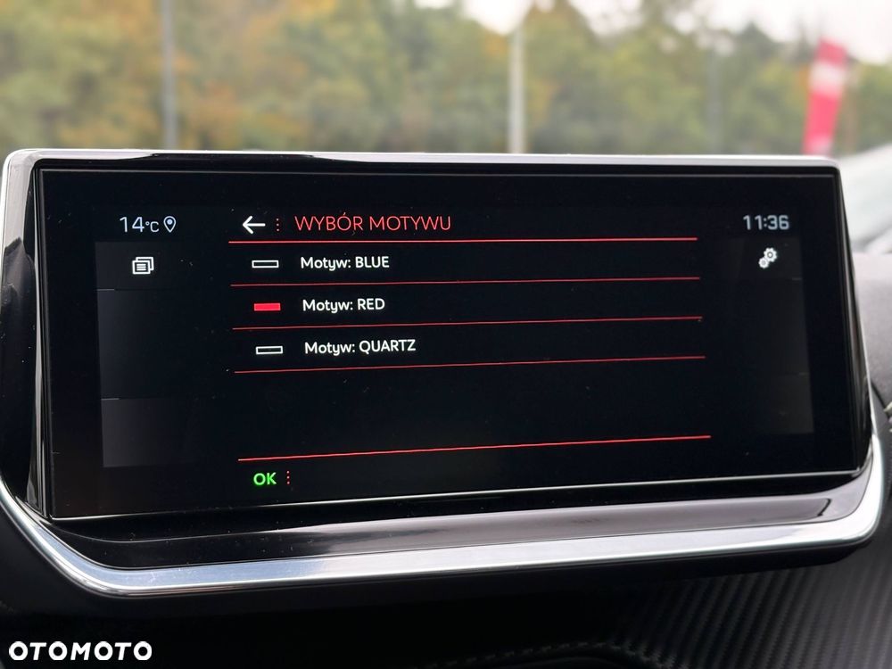 Peugeot 2008 PureTech 130 EAT8 GT - 34