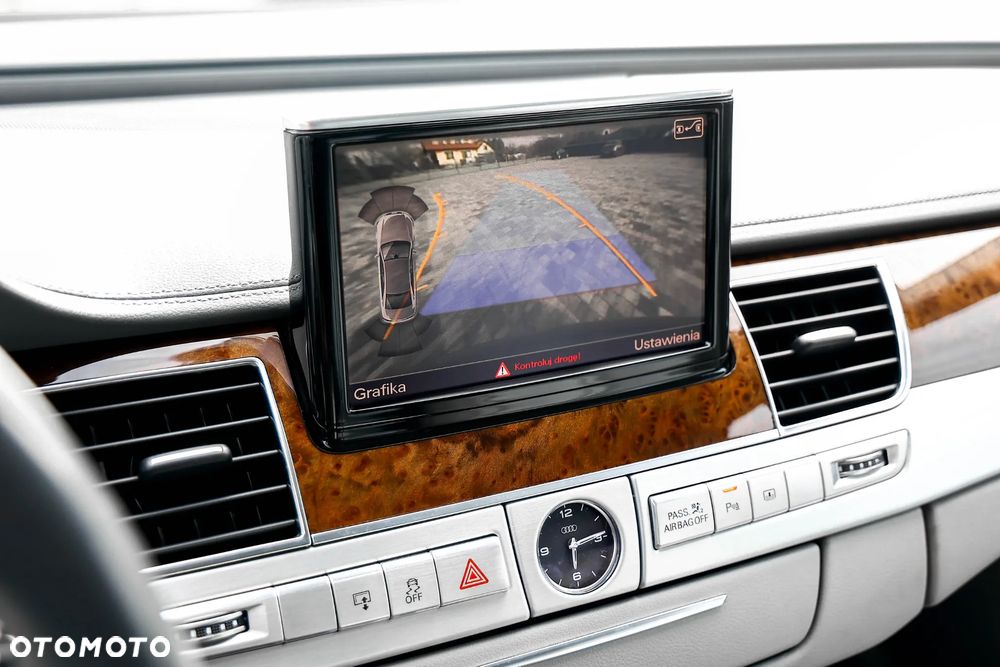 Audi A8 4.2 TDI Quattro - 30