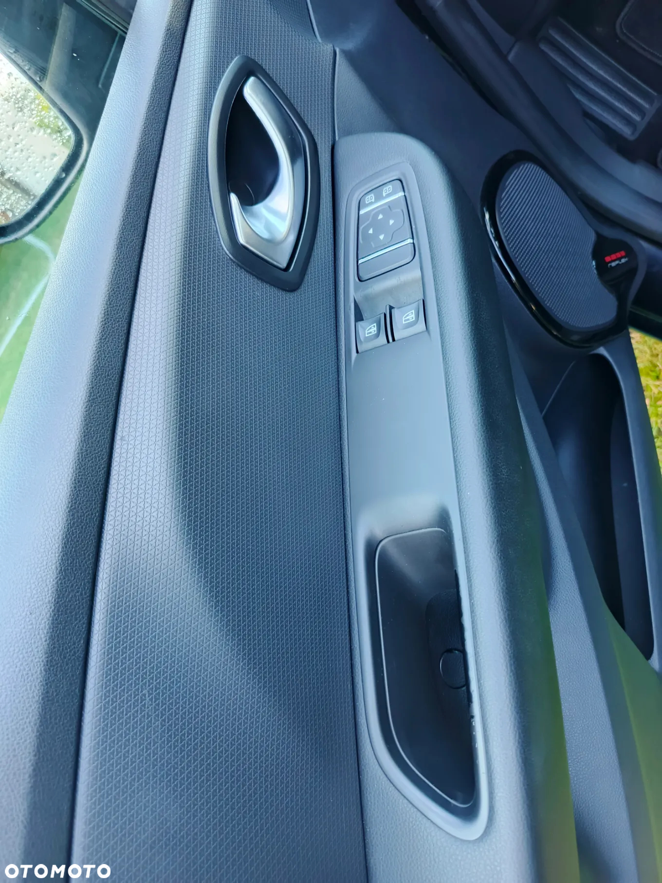 Renault Clio - 15