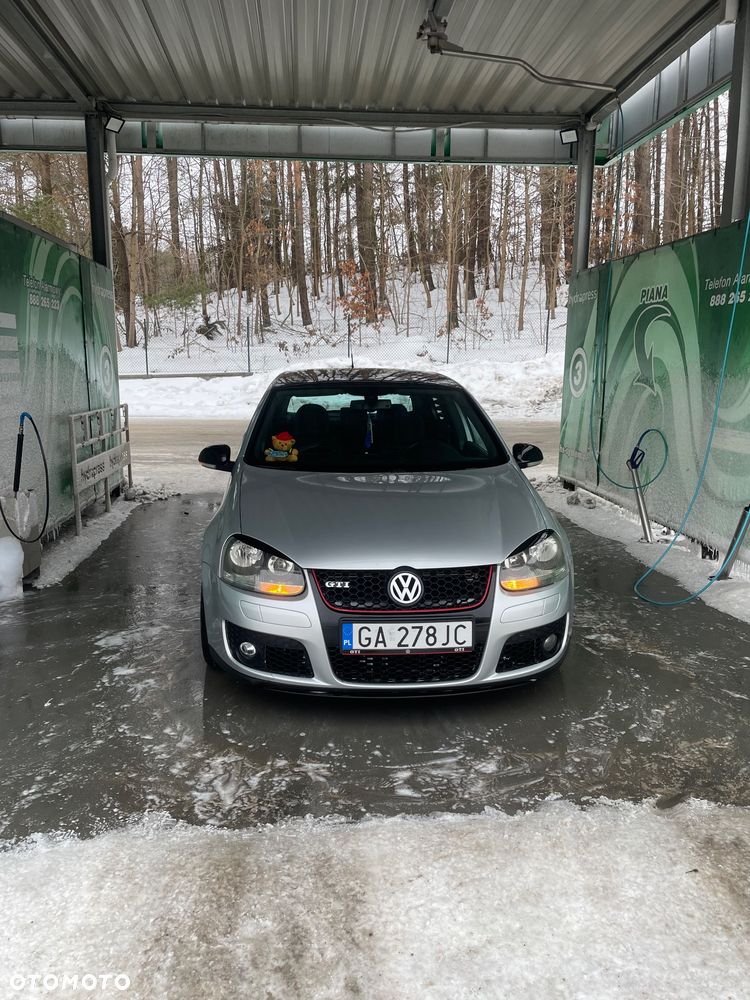 Volkswagen Golf 2.0 TSI GTI - 1