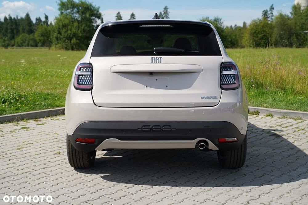 Fiat 600 1.2 Turbo Hybrid La Prima eDCT - 5