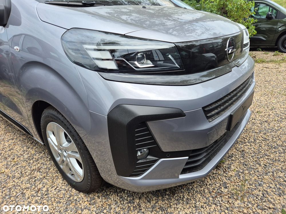 Opel Vivaro Brygadowy XL Long 6 miejsc 2.2 180KM Automat !! OD REKI !! - 5