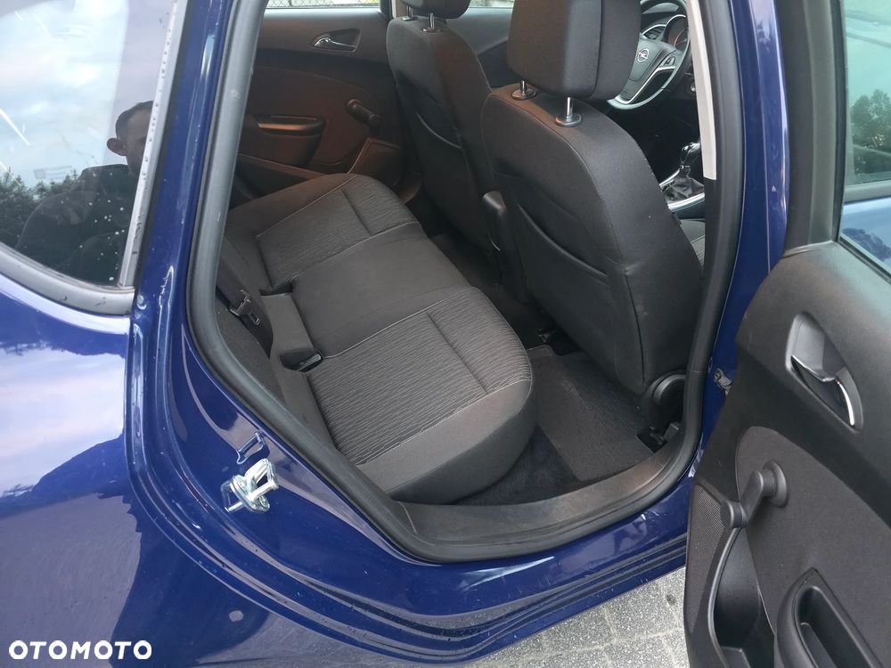 Opel Astra 1.7 CDTI Cosmo - 12