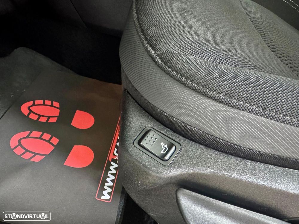 Jeep Renegade 1.0 T Limited - 21