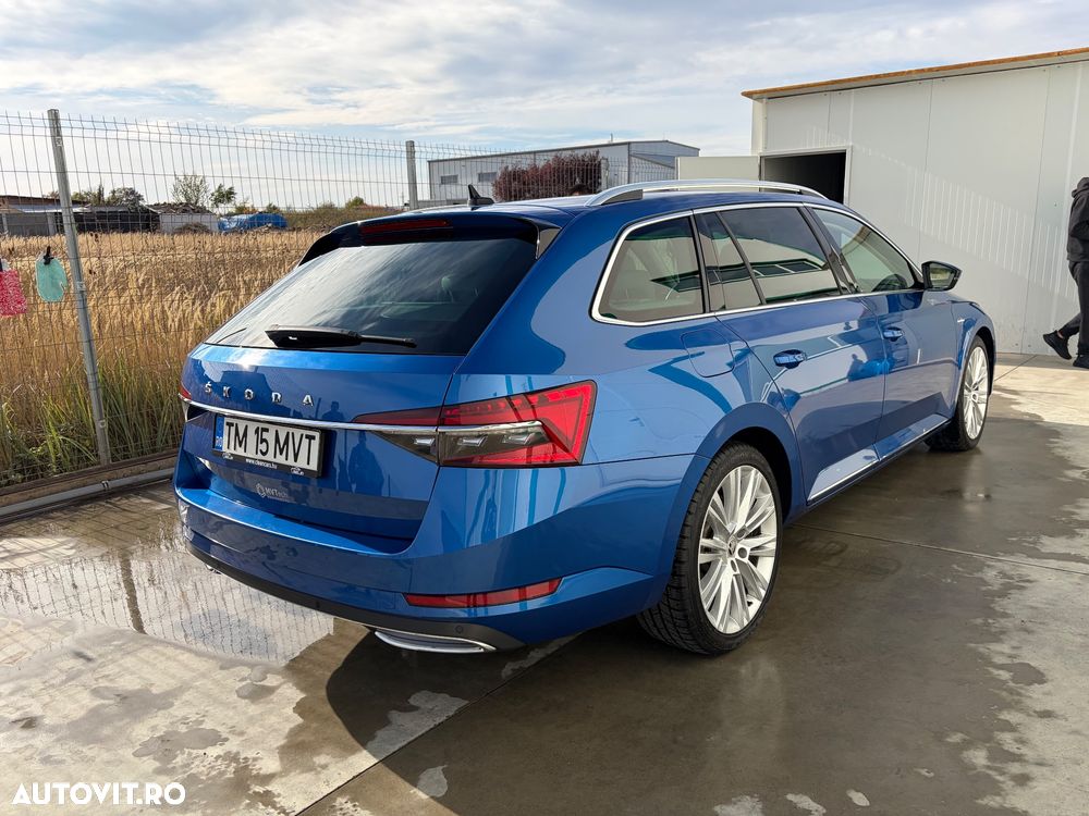 Skoda Superb 2.0 TDI 4X4 DSG Laurin & Klement - 6