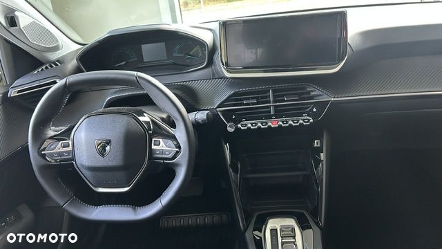 Peugeot 208 1.2 mHEV Edition e-DCS6 - 8