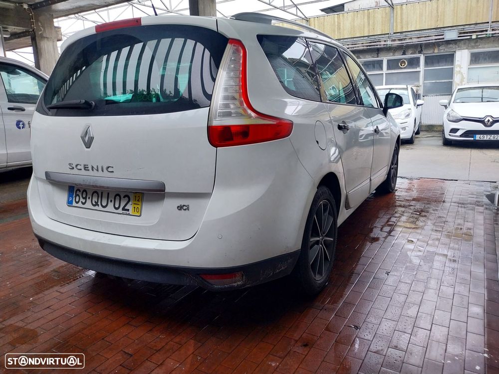 Renault Grand Scénic 1.6 dCi Bose Edition SS - 11