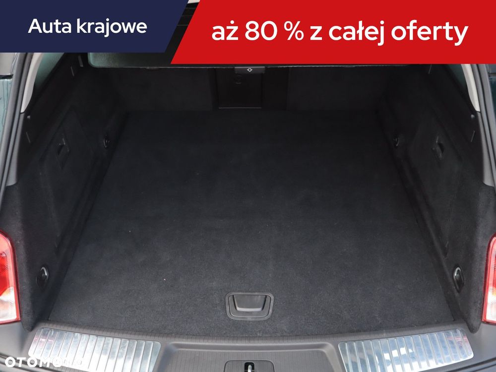 Opel Insignia - 16