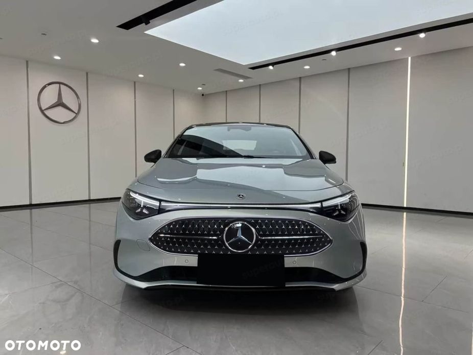 Mercedes-Benz CLA 200 mHEV 8G-DCT - 4