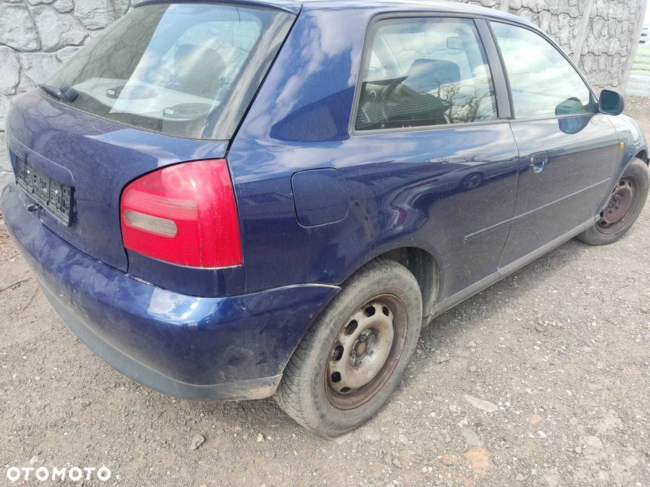 Na części Toyota Corolla Silnik Skrzynia Maska Zderzak Drzwi Klapa Szyba - 3