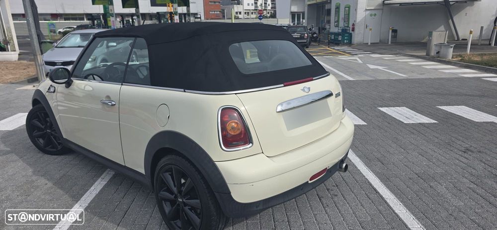 MINI Cabrio Cooper - 10