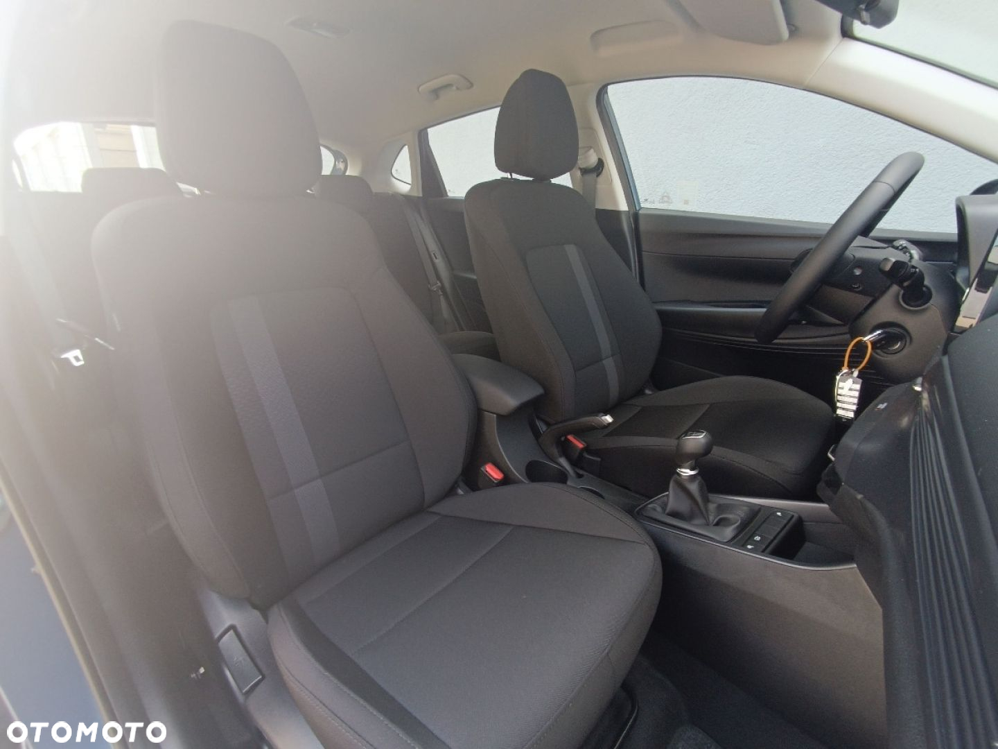 Hyundai i20 1.2 Modern - 27