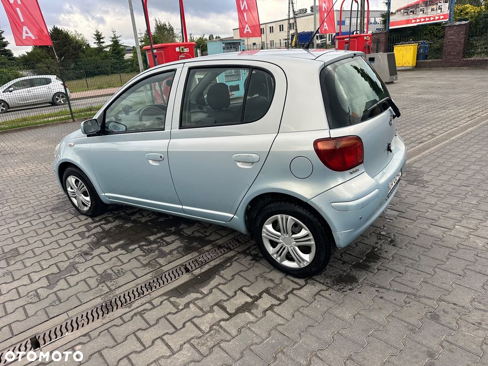 Toyota Yaris 1.3 Edition - 10