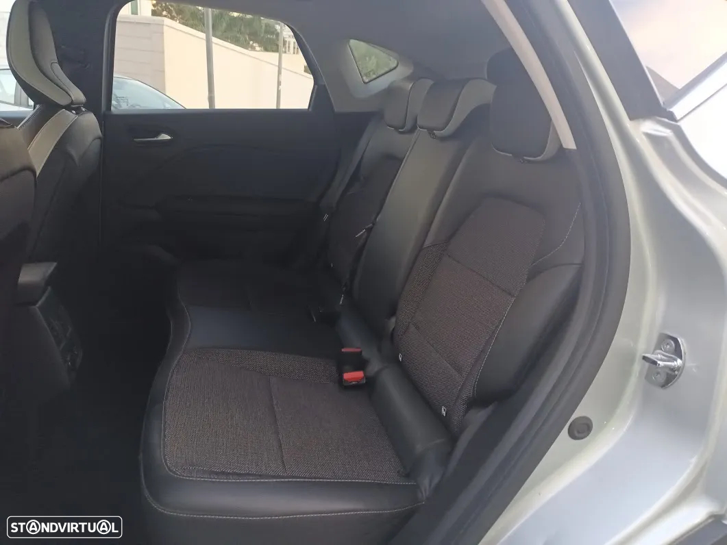 Renault Captur 1.6 E-Tech Plug-In Intens - 33