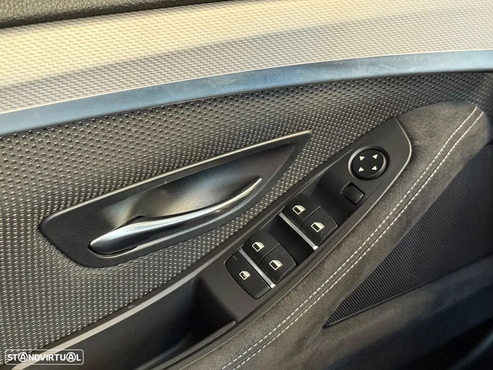 BMW 520 d Pack M Auto - 22