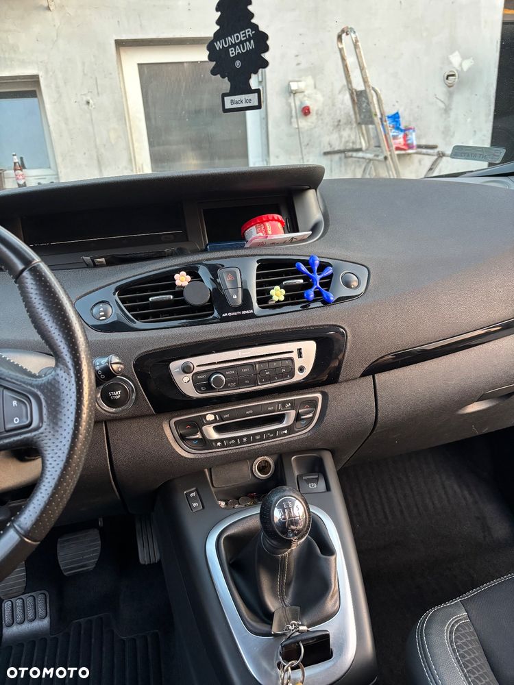 Renault Scenic - 7