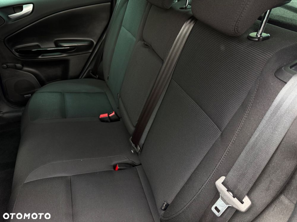 Alfa Romeo Giulietta 1.4 TB MultiAir Distinctive - 6