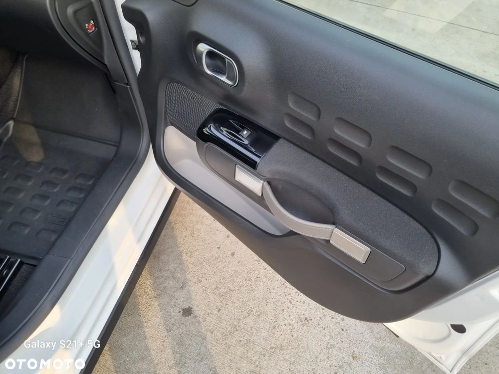 Citroën C3 1.2 PureTech Shine S&S - 14
