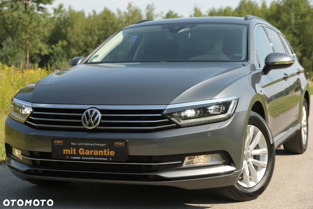 Volkswagen Passat - 39