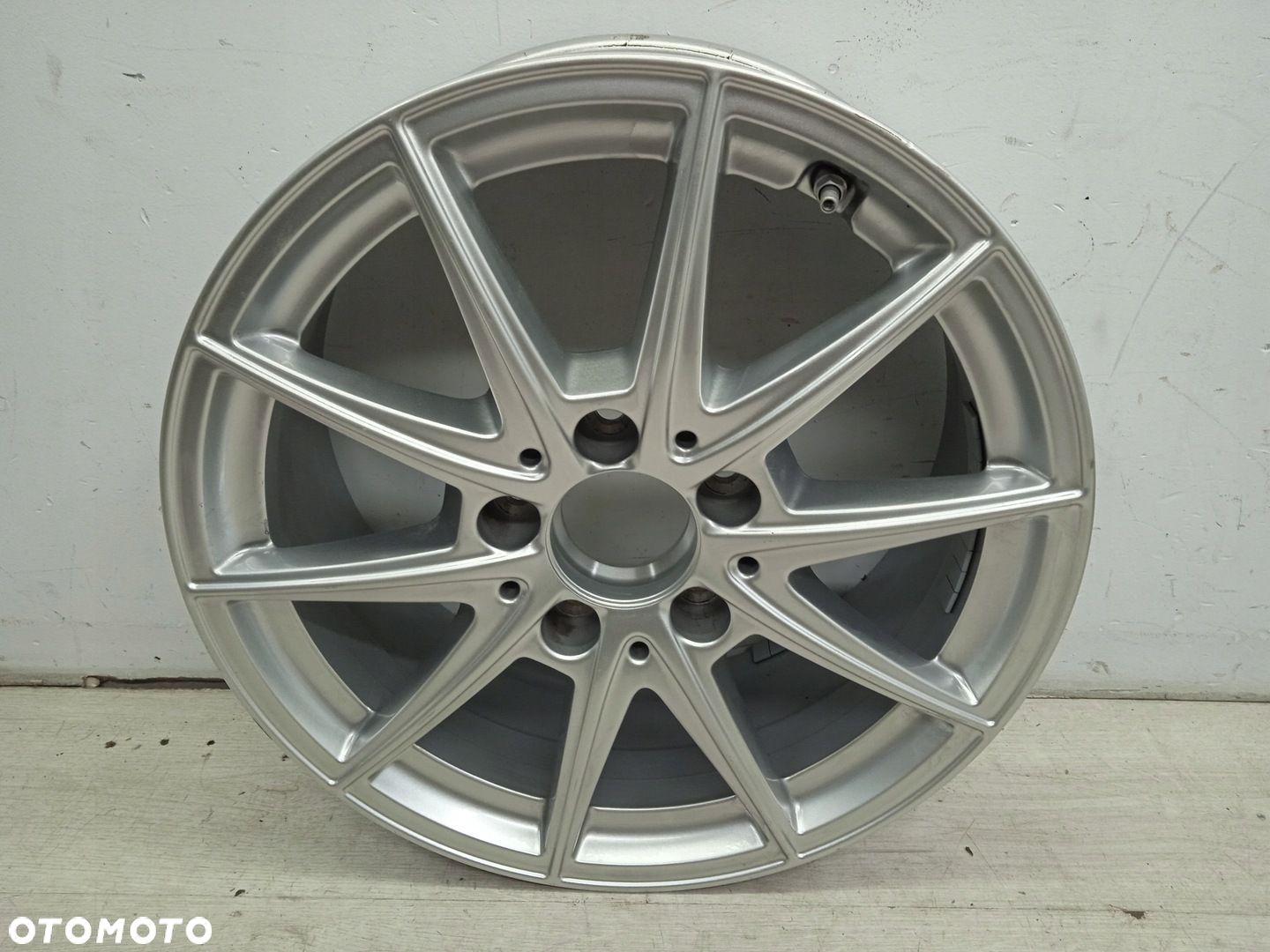 MERCEDES CLA A KLASA FELGA ALUMINIOWA ALUFELGA 6.5J 16 ET44 - 1