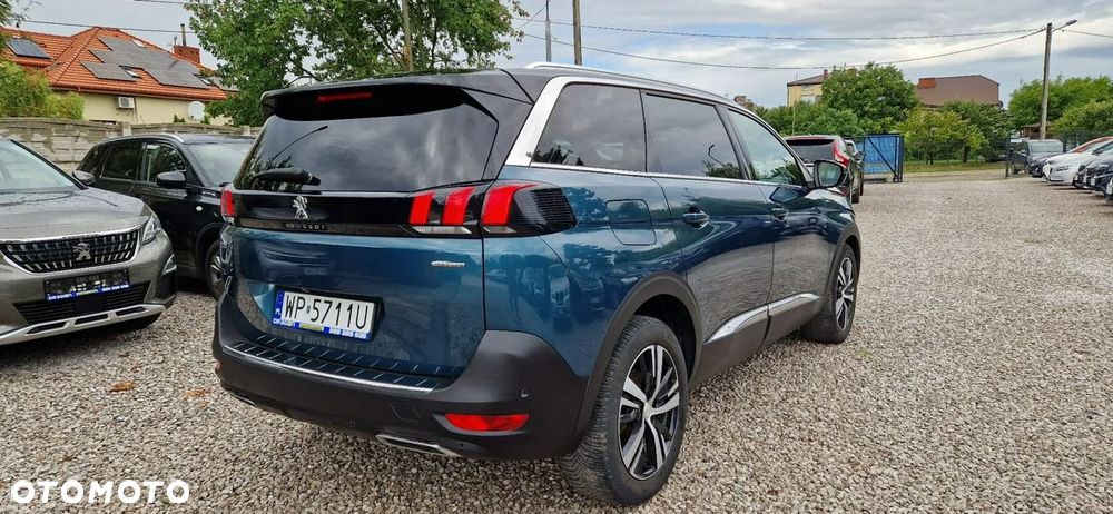 Peugeot 5008 - 11
