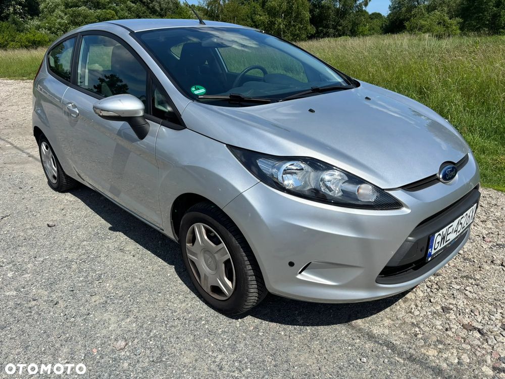 Ford Fiesta 1.25 Champions Edition - 4