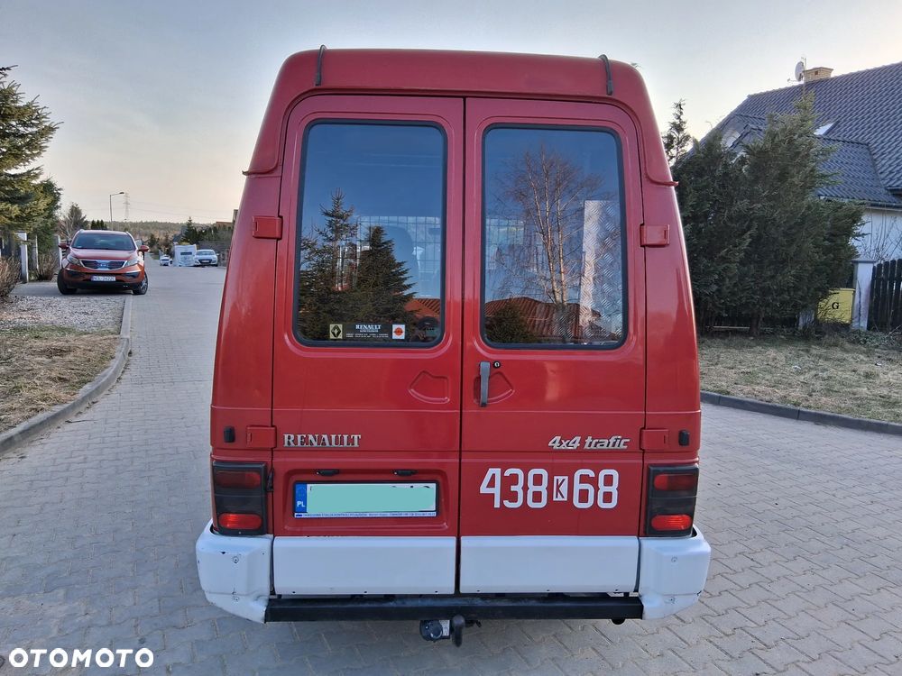 Renault Trafic - 11