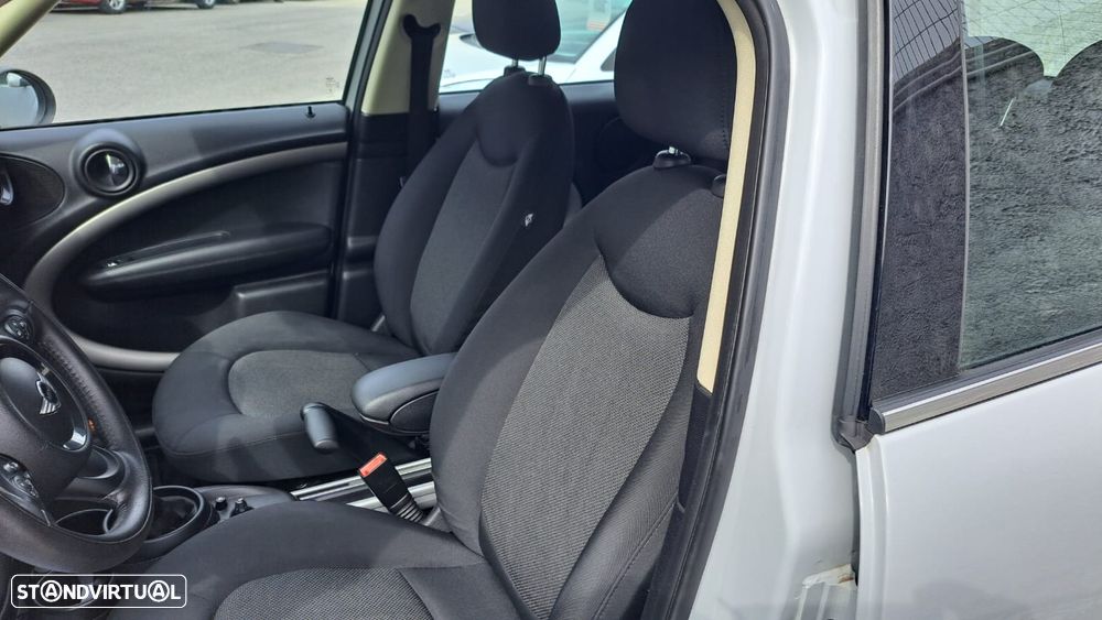 MINI Countryman One - 24